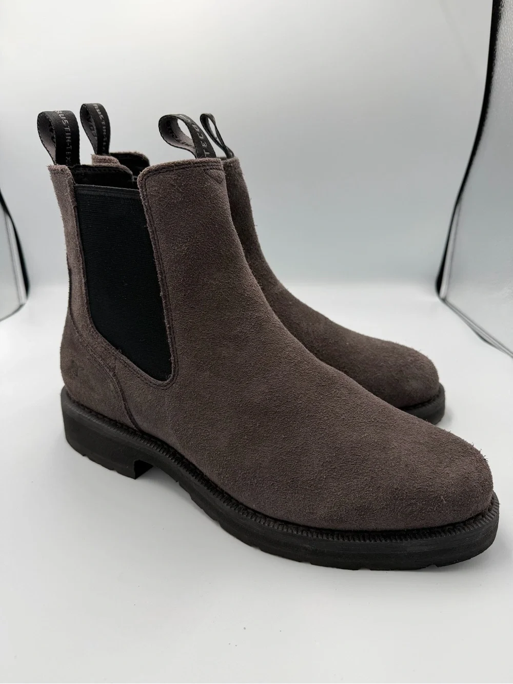 Tecovas The Rugged Chelsea Men Sz 11 EE Roughout Grey Suede WP